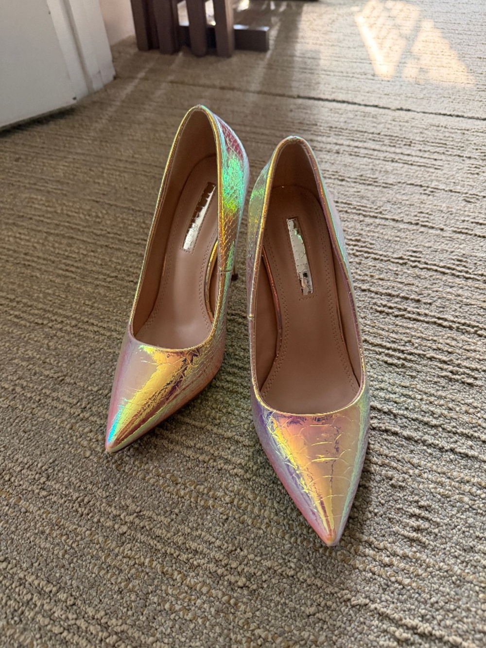 Iridescent Pointed-Toe High Heels — Rainbow Shine
